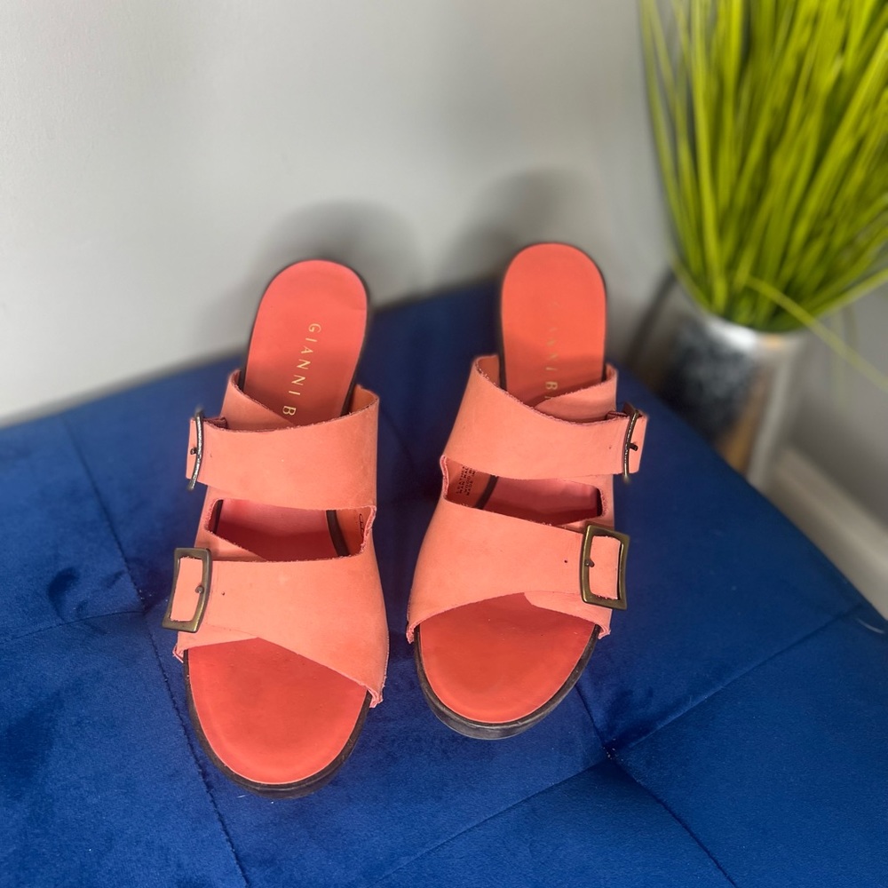 Who said you can't have cute and comfy?! This is where it's at.